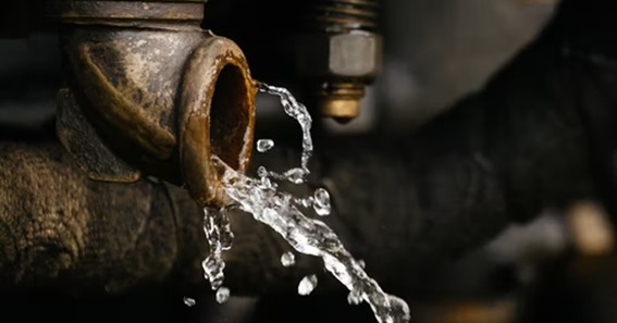 How to Keep Plumbing Water Clean?