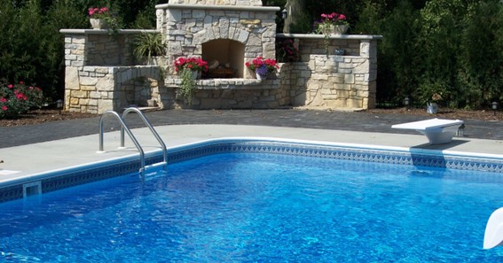 How Can Pool Covers Make Your Pool Look Managed?