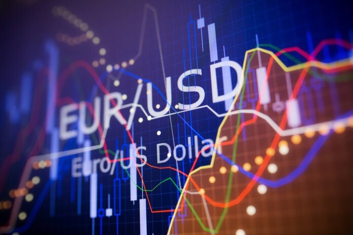 The EUR/USD Pair in Forex: A look at the Historical Trends and What to Expect in the Future