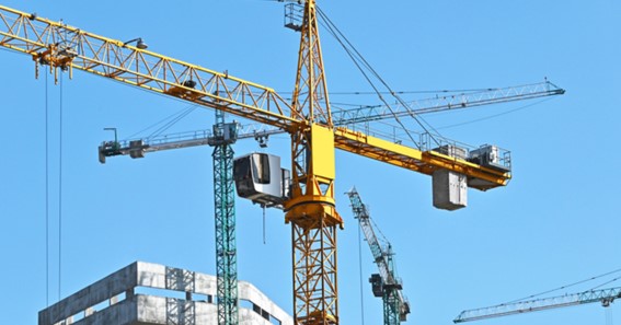 What questions should you ask before hiring a crane